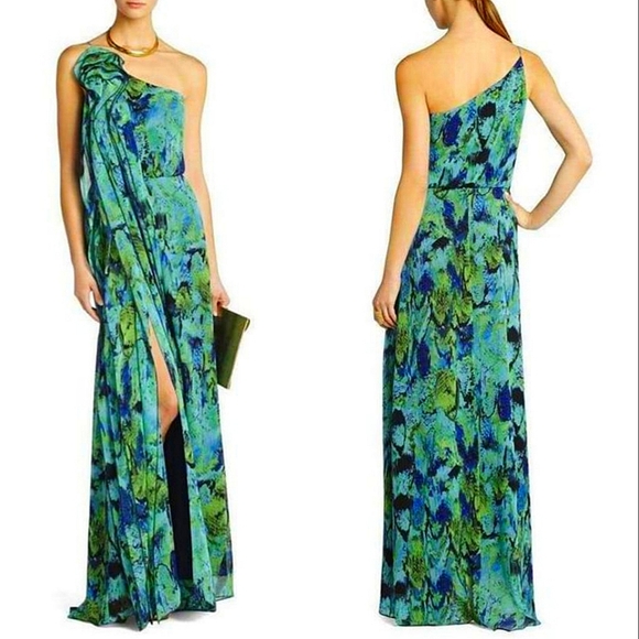 BCBGMaxAzria Dresses & Skirts - BCBGMAXAZRIA Nalda one-sholder maxi dress